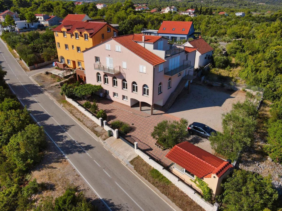Grande Rosa Apartment Vrulje  ภายนอก รูปภาพ